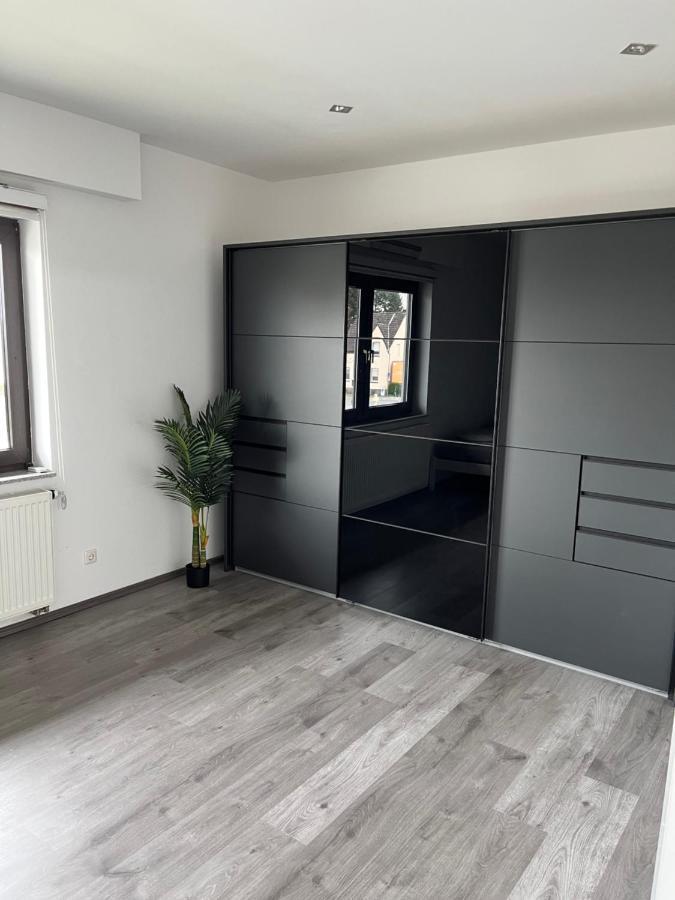 קלן Messewohnung/Ferienwohnung מראה חיצוני תמונה